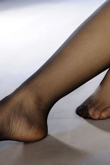 半岛·官方端网页版登录入口:受益AI和无人驾驶,英伟达Q4净利暴增至6.55亿美元(图2) 半岛·官方端网页版登录入口